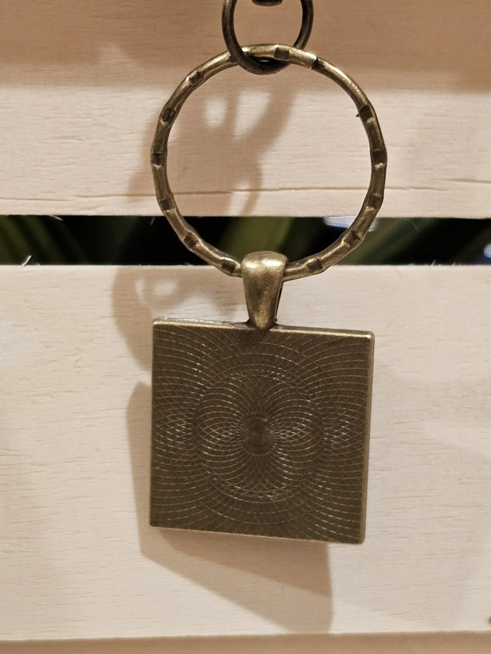 Louis Vuitton Monogram Square Keychain - Brown/Gold
